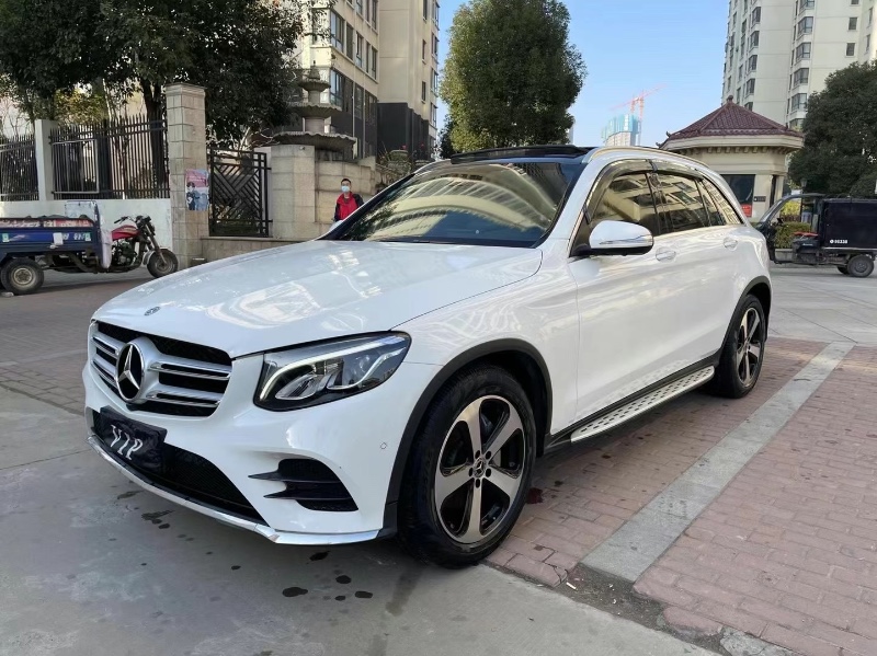 北京19年奔驰GLC7