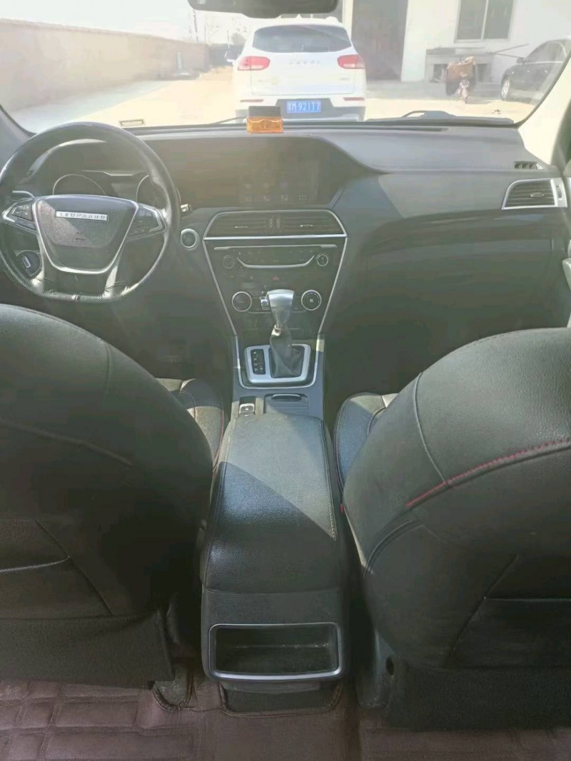 呂梁16年獵豹汽車CS102
