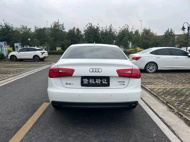 中山13年奧迪A6L4