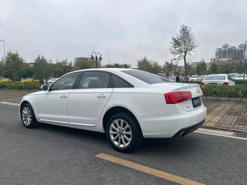 中山13年奧迪A6L6