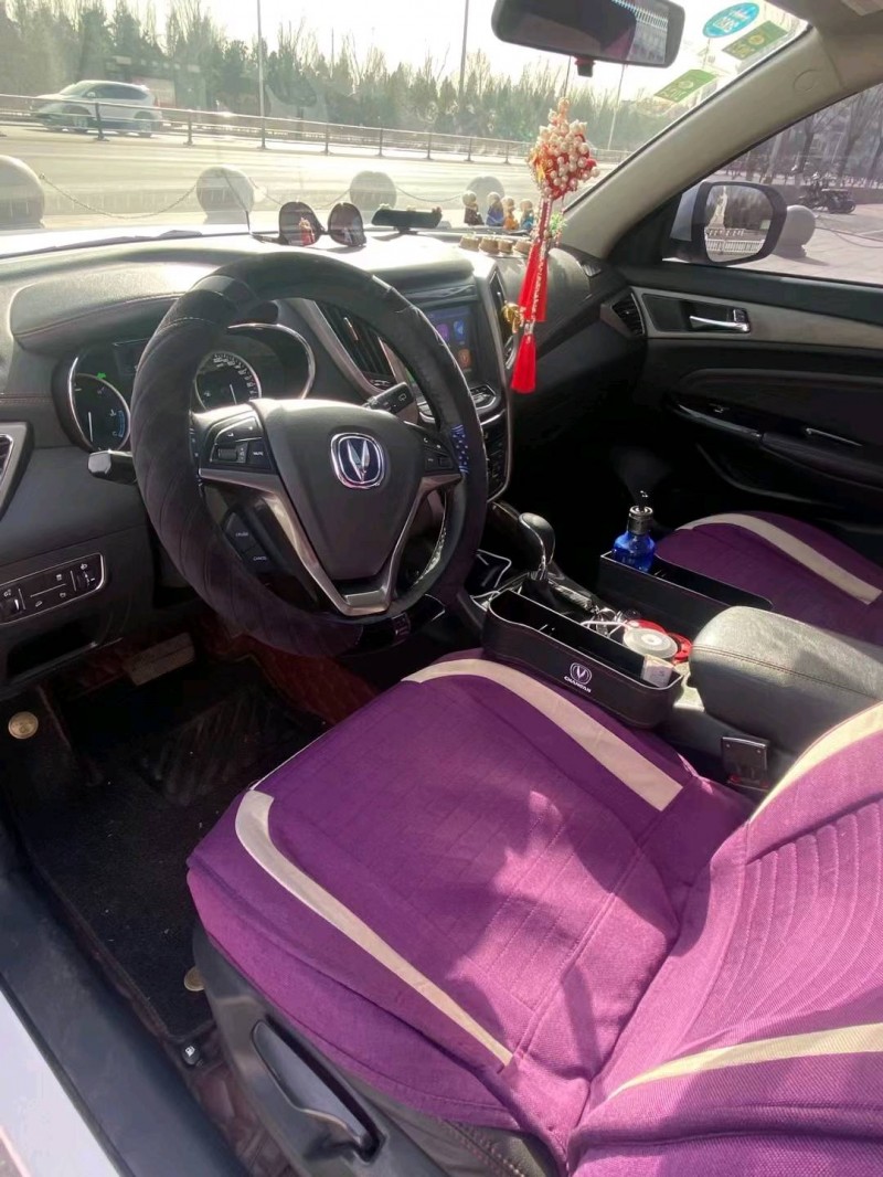 呂梁18年長安汽車CS753