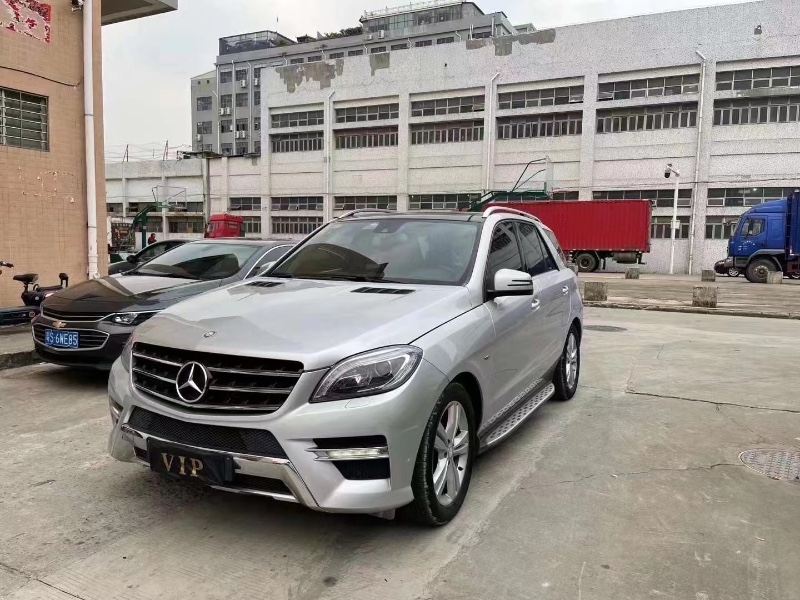 深圳12年奔馳ML2