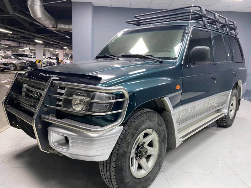 成都13年獵豹汽車黑金剛2