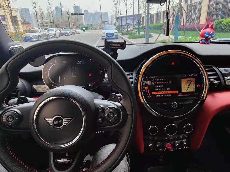 成都20年MINIJCW3
