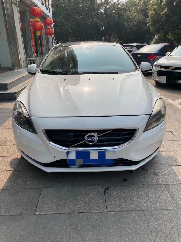成都16年沃爾沃V401
