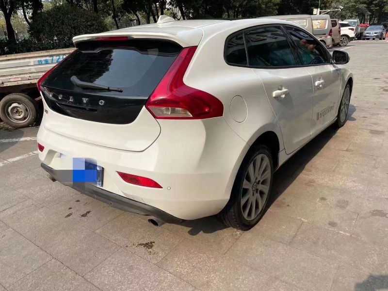 成都16年沃爾沃V405