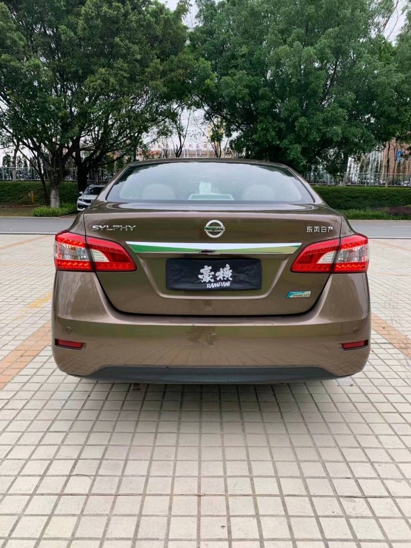 廣州16年日產軒逸7
