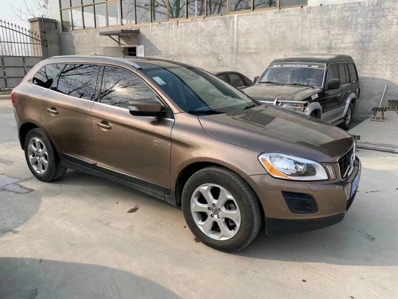 保定13年沃爾沃XC602
