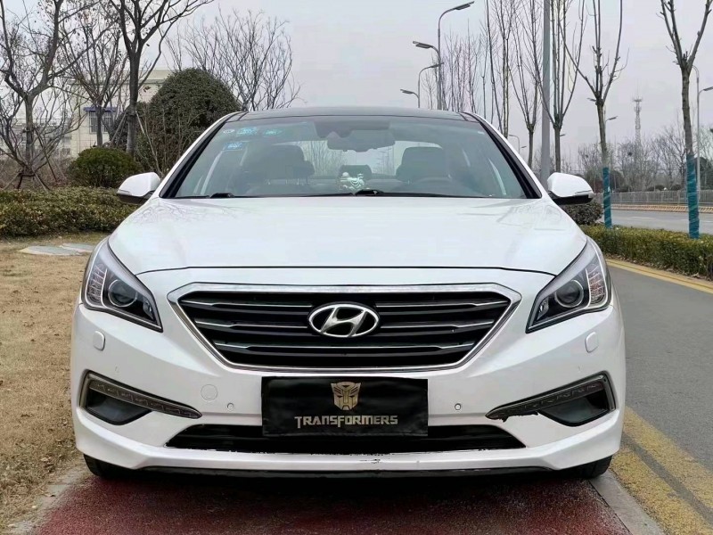 枣庄16年现代索纳塔九1