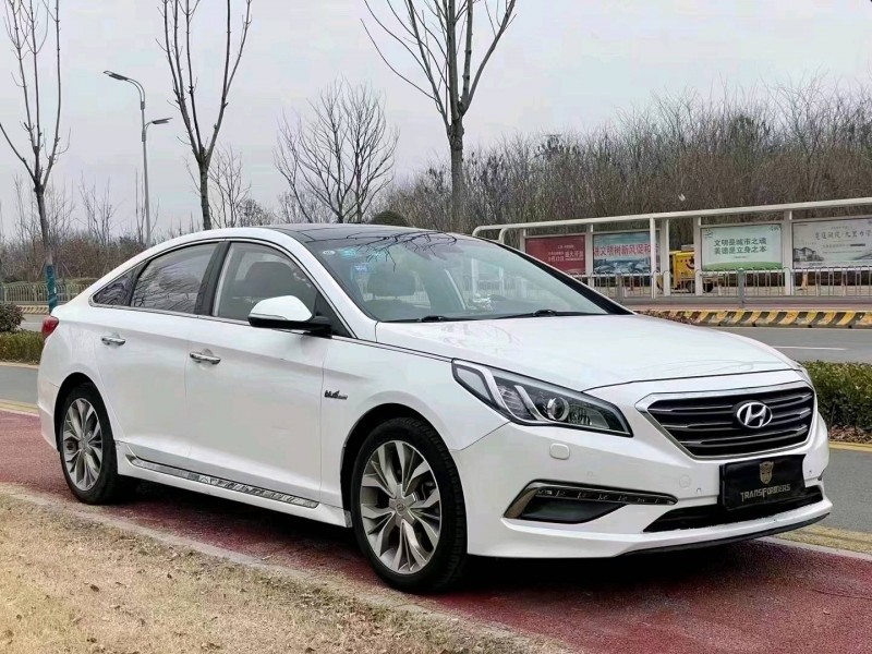 枣庄16年现代索纳塔九2