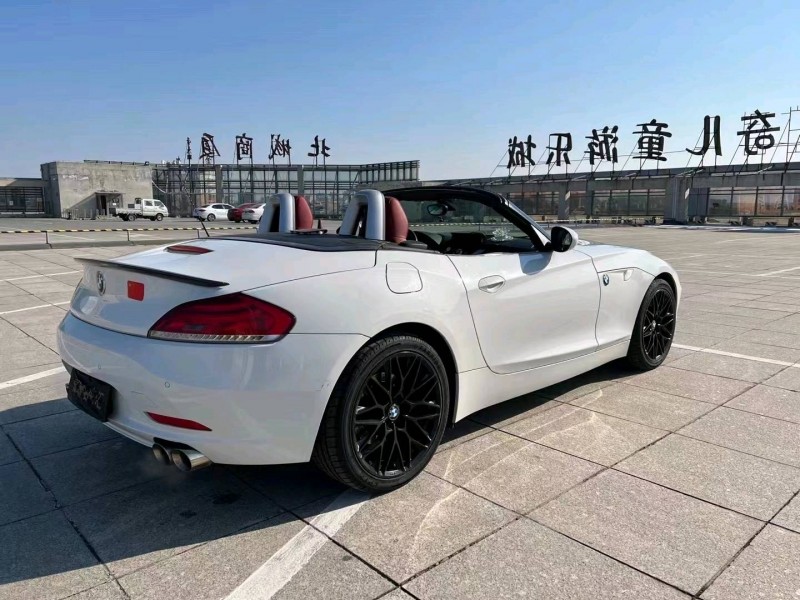 東營13年寶馬Z44