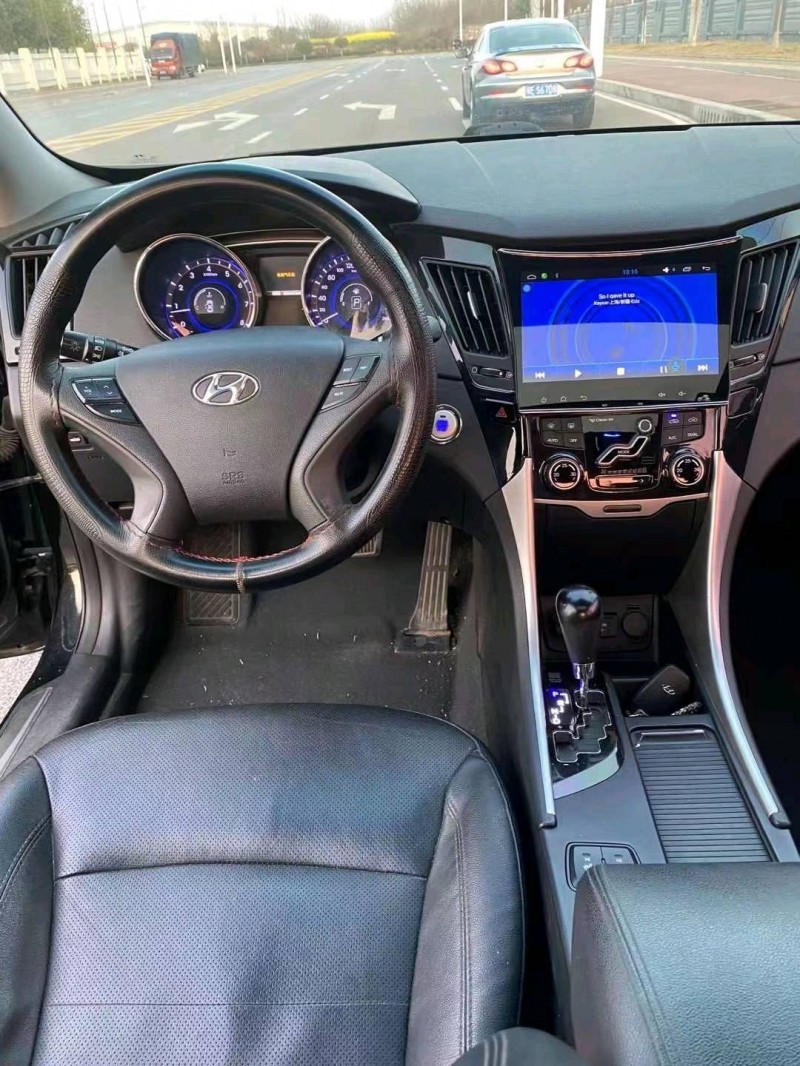 北京16年现代索纳塔八4