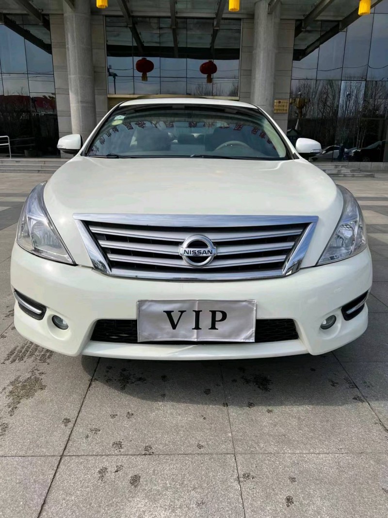 棗莊12年日產天籟1