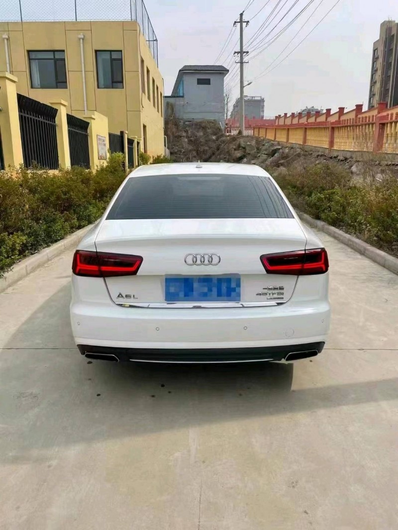 煙臺16年奧迪A6L4