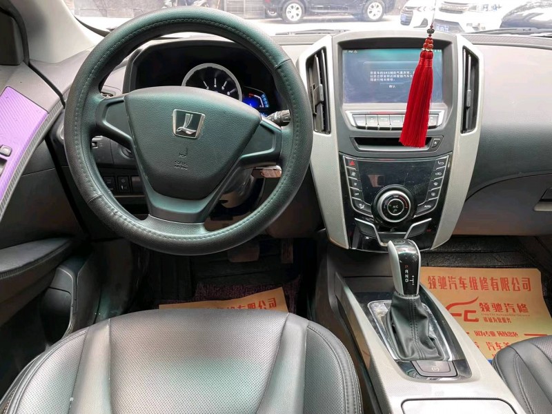 重慶18年納智捷優6 SUV4