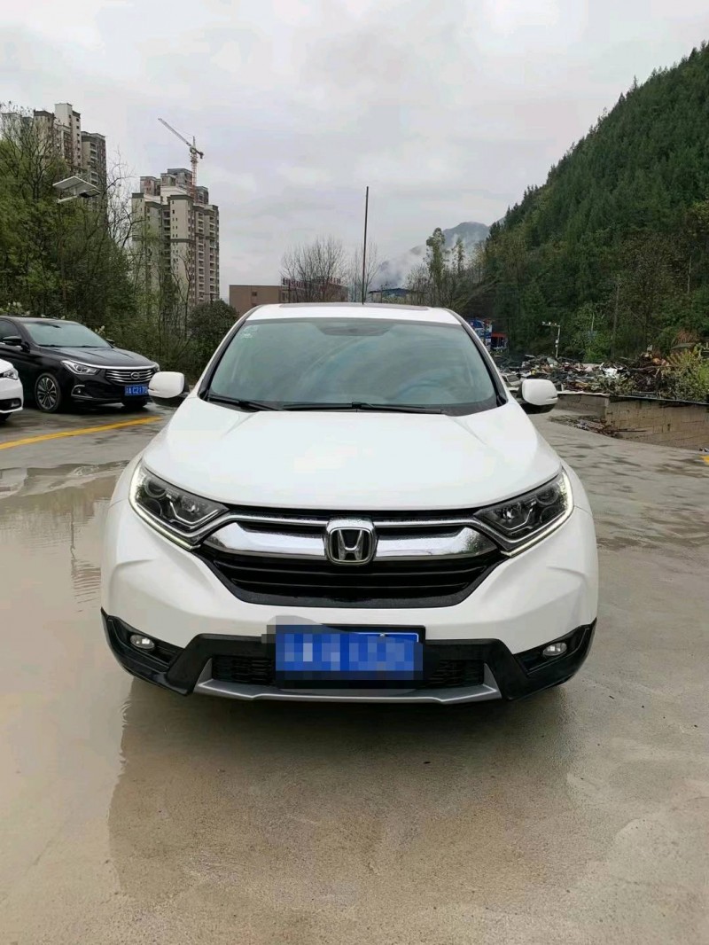 重慶18年本田CR-V1