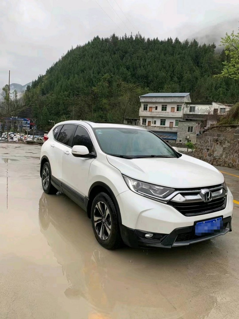 重慶18年本田CR-V3