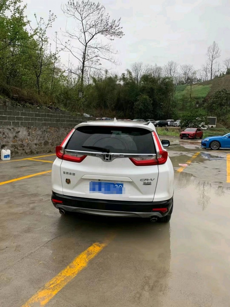 重慶18年本田CR-V7