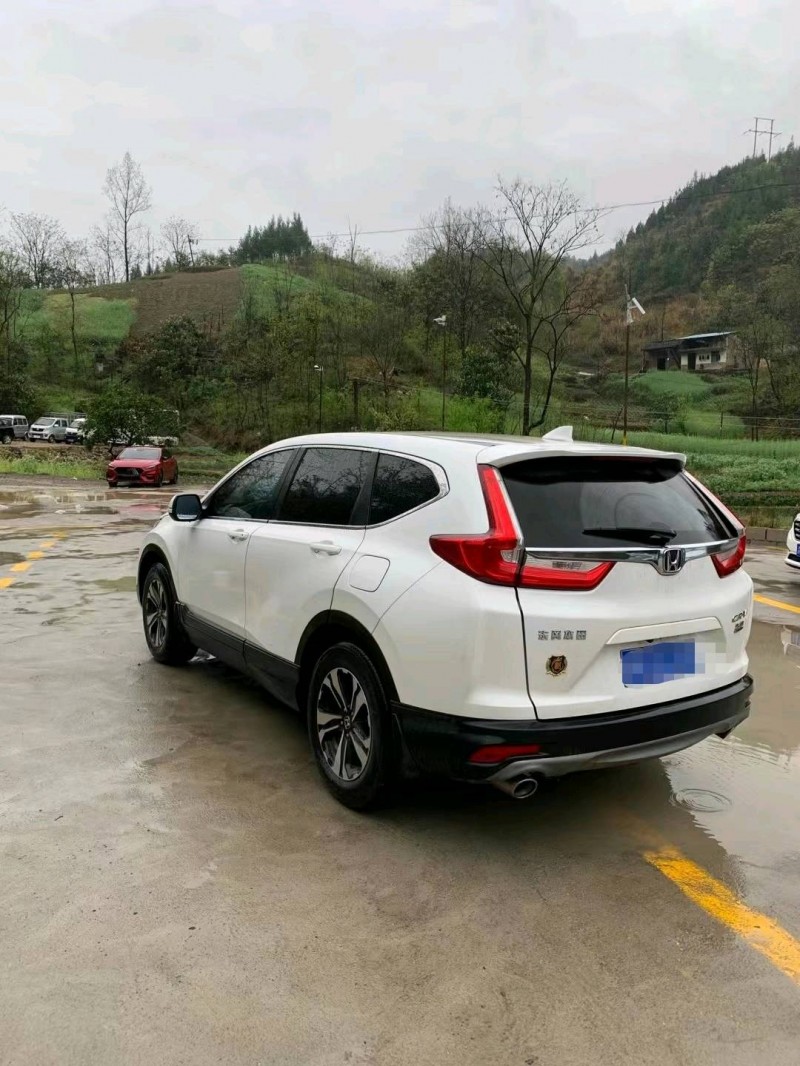 重慶18年本田CR-V9
