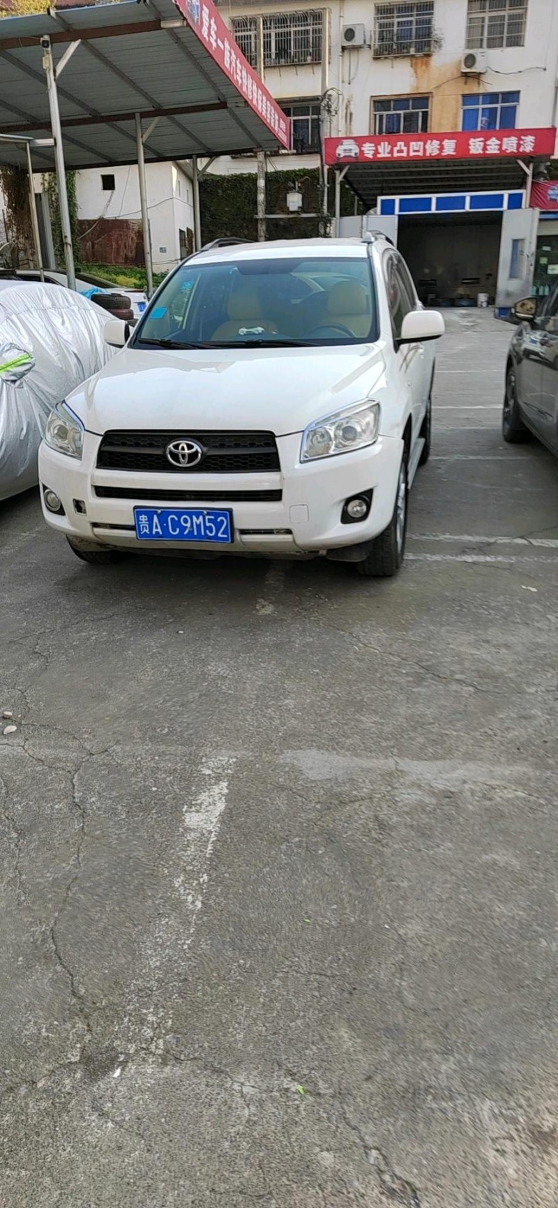 黔南12年豐田RAV4榮放3