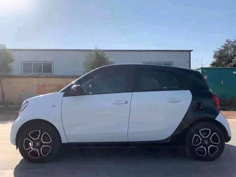 北京19年奔驰smart5