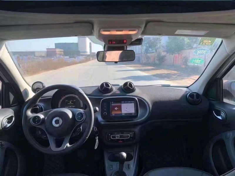 北京19年奔驰smart7