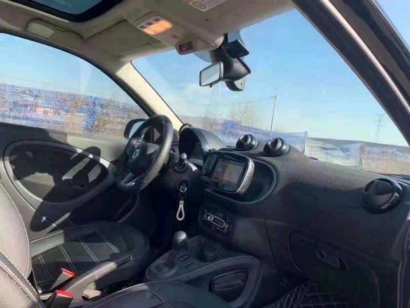 北京19年奔驰smart9