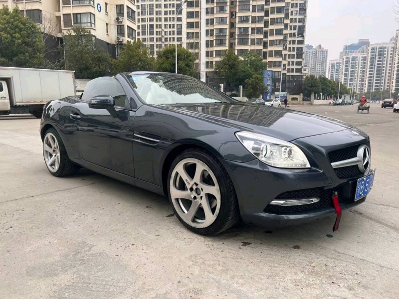 北京17年奔驰SLK3