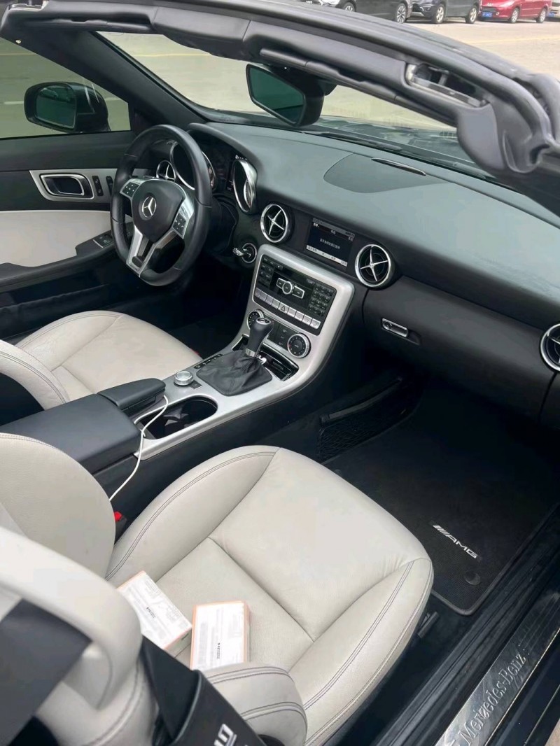 北京17年奔驰SLK5