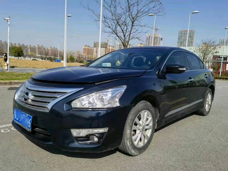 荊門15年日產天籟7