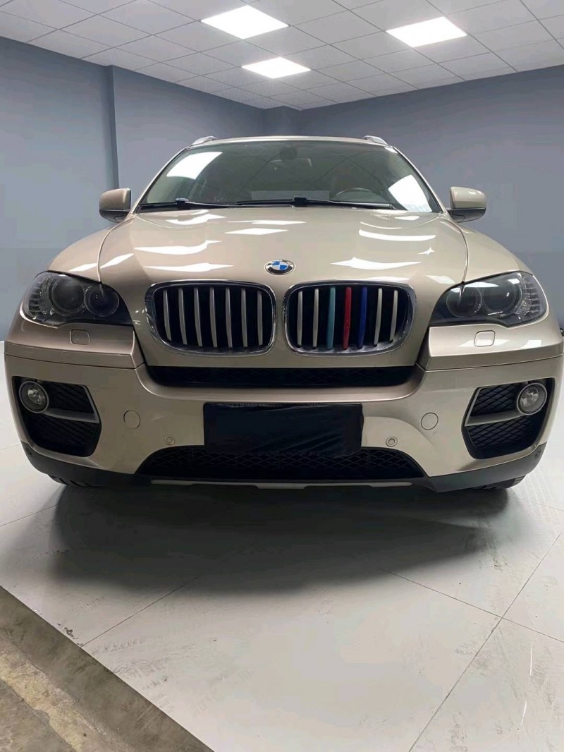 成都14年寶馬X61