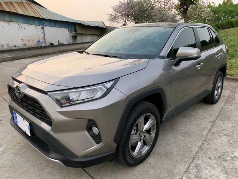 江門22年豐田RAV4榮放2