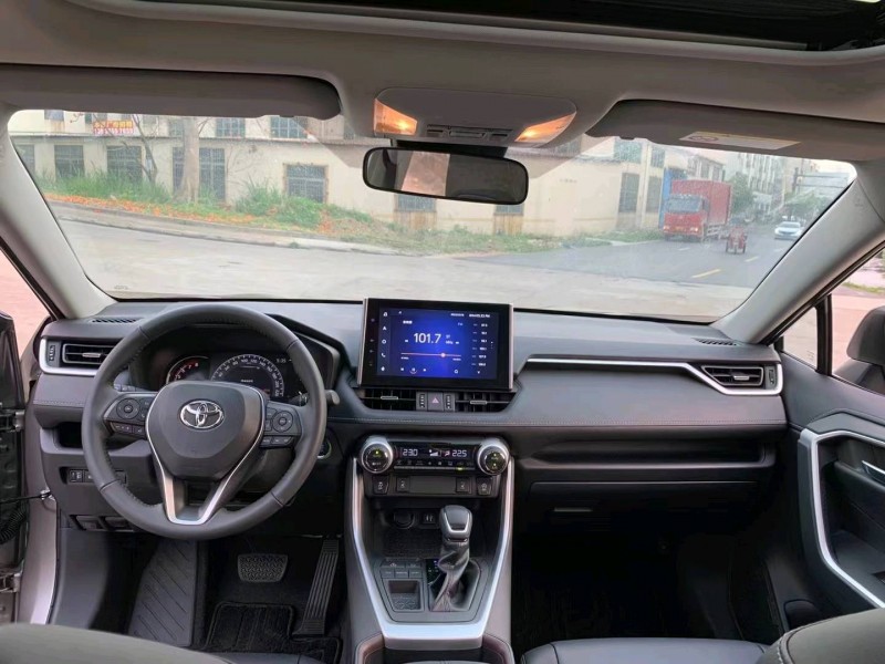 江門22年豐田RAV4榮放6