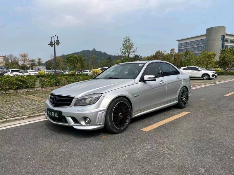 中山11年奔馳AMG C2