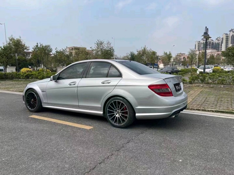 中山11年奔馳AMG C4