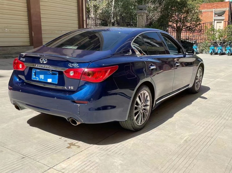 曲靖17年英菲尼迪Q50L8
