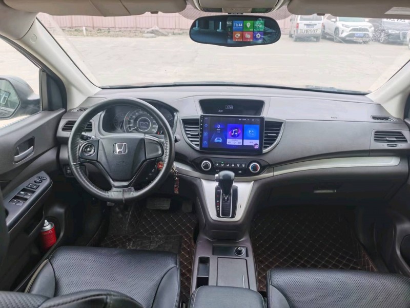 呂梁14年本田CR-V8