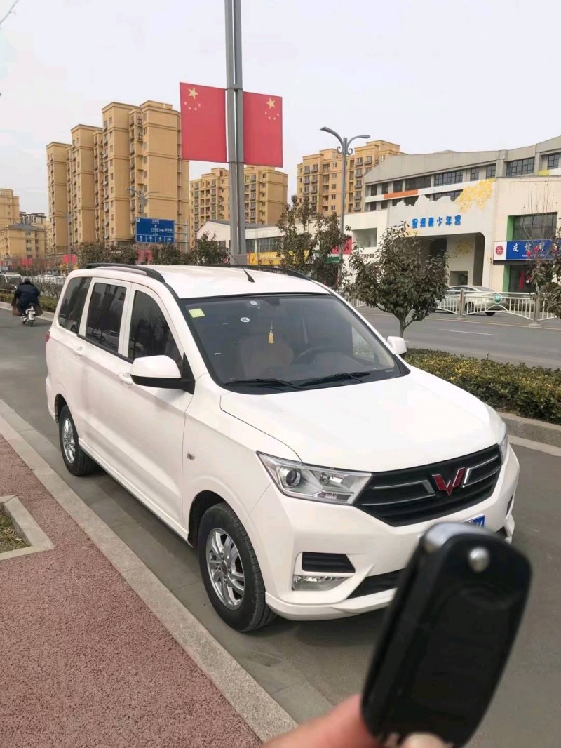 北京21年五菱汽車宏光3