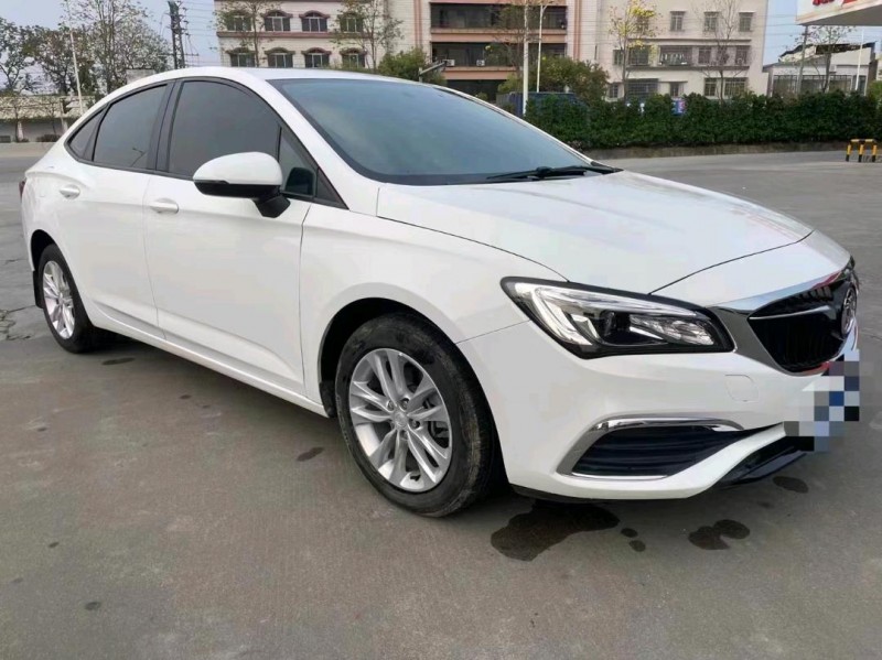 北京19年别克威朗3