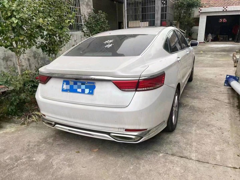 邵陽20年吉利博瑞1