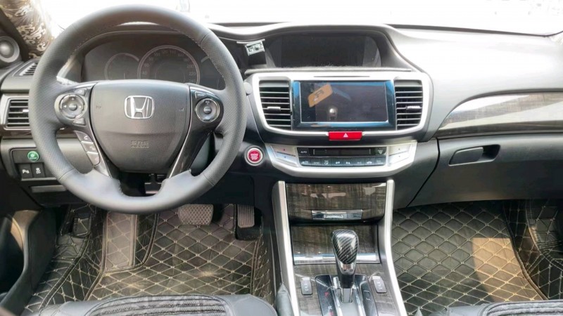 北京13年本田雅阁4