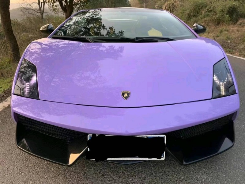 嘉興11年蘭博基尼Gallardo1