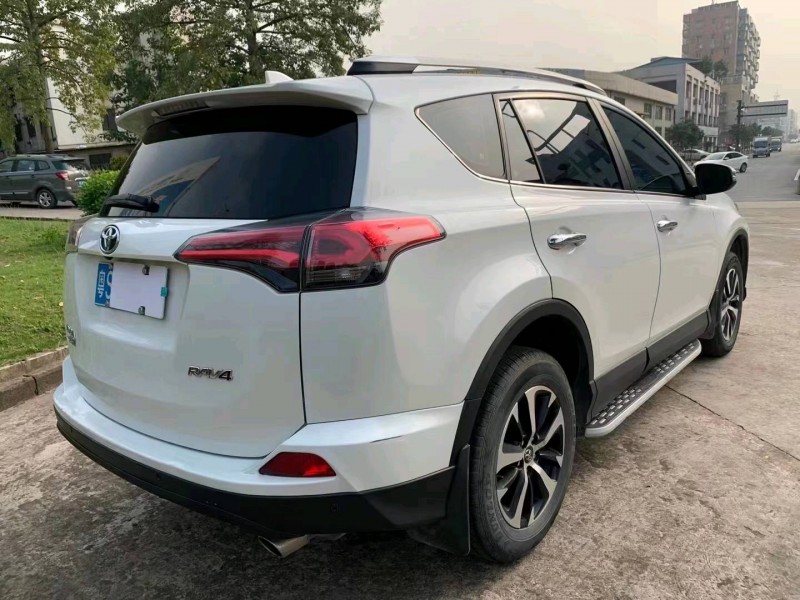 江門16年豐田RAV4榮放8