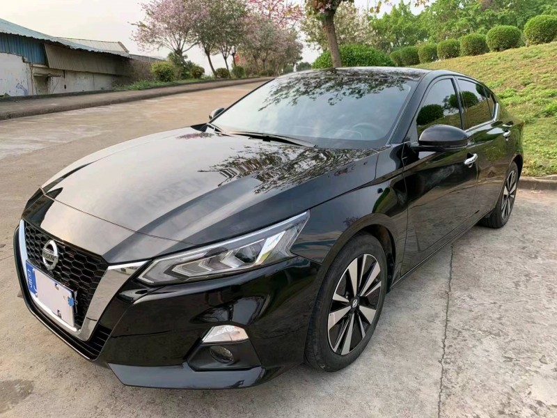 江門21年日產天籟8