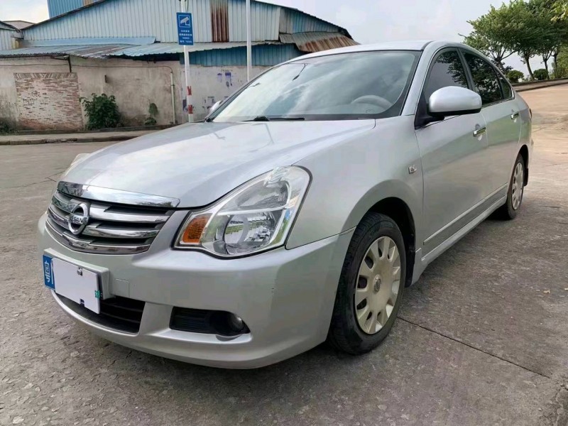 江門13年日產軒逸8