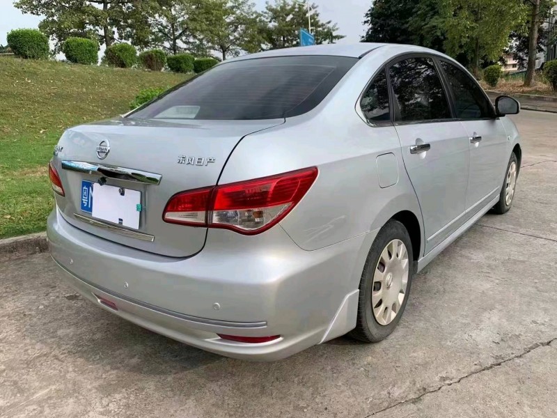 江門13年日產軒逸2