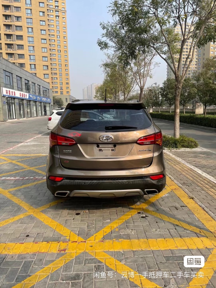 徐州14年现代全新胜达9