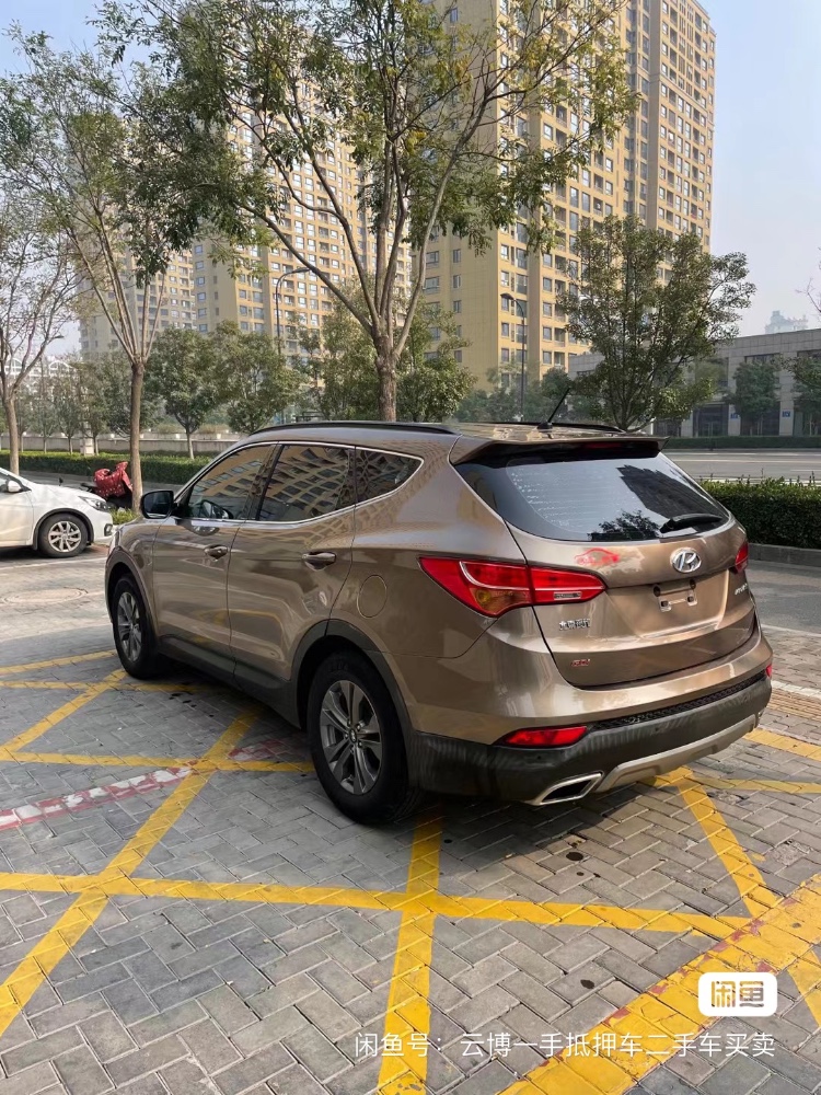 徐州14年现代全新胜达7