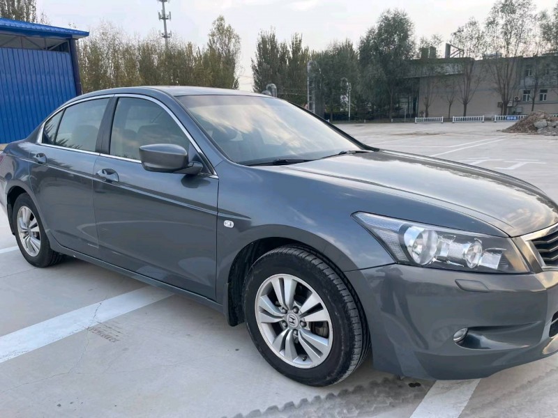 张家口10年本田雅阁2