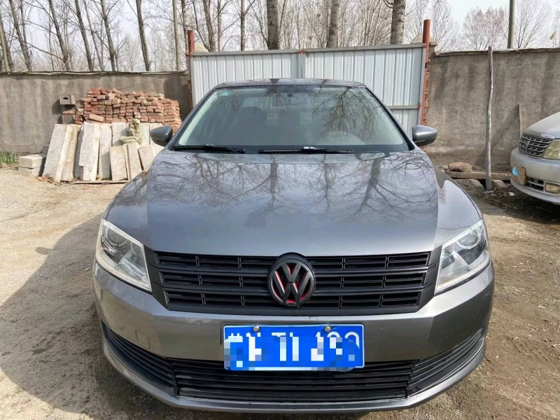 北京13年大众朗逸1